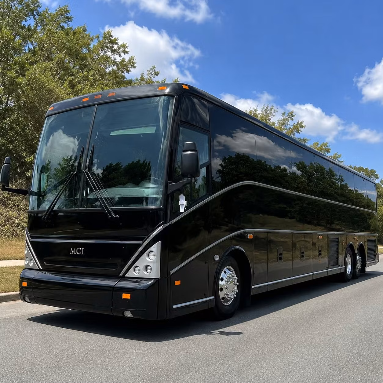 charter bus transportation to dos equis pavilion and other dallas area amphitheaters
