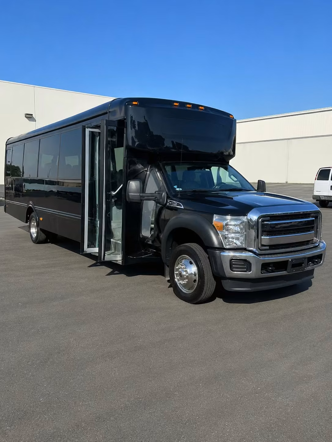 party bus rentals for frisco concert groups heading to house of blues dallas